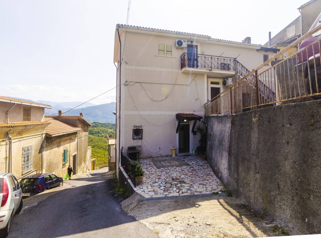 Appartamento in in vendita da privato a Santa Domenica Talao via Ortora, 1