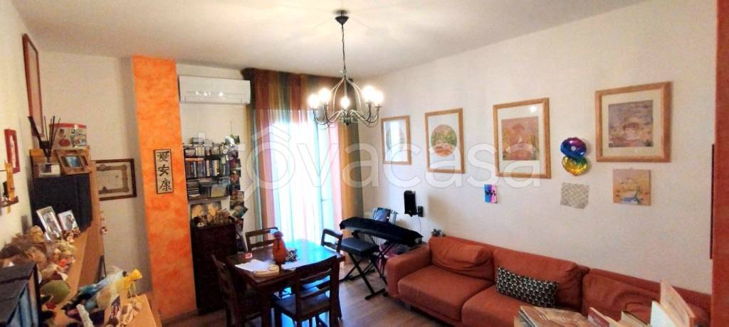 Appartamento in vendita a Sarzana via Turì, 10