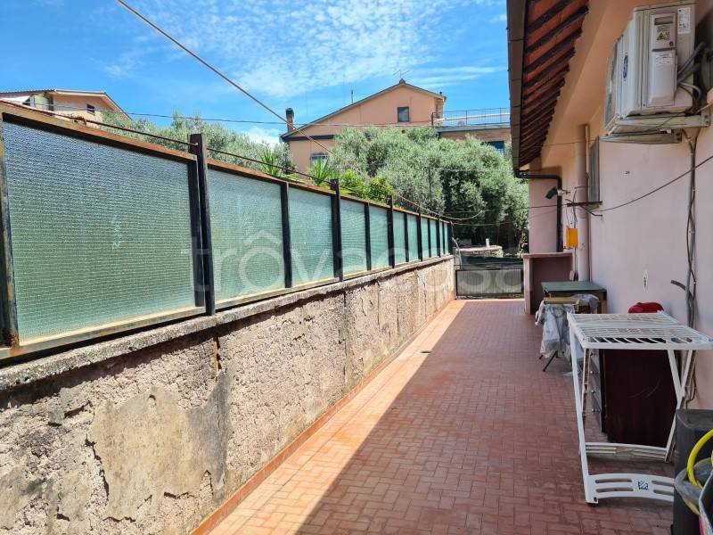 Appartamento in vendita ad Albano Laziale via Olivella, 54
