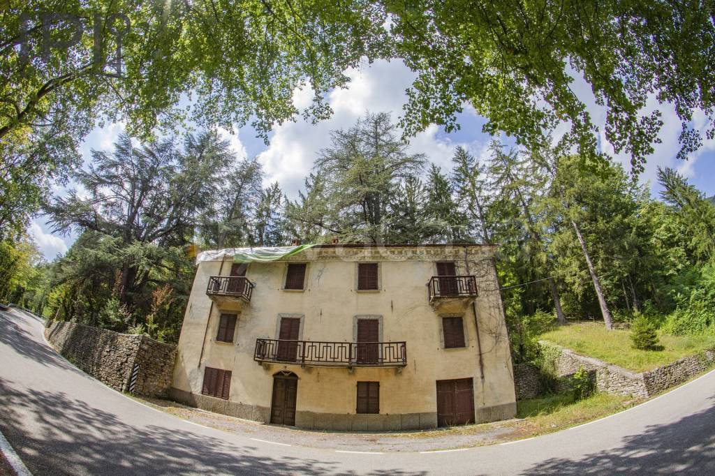 Villa in vendita a Castelletto Uzzone località poggiolo, 25