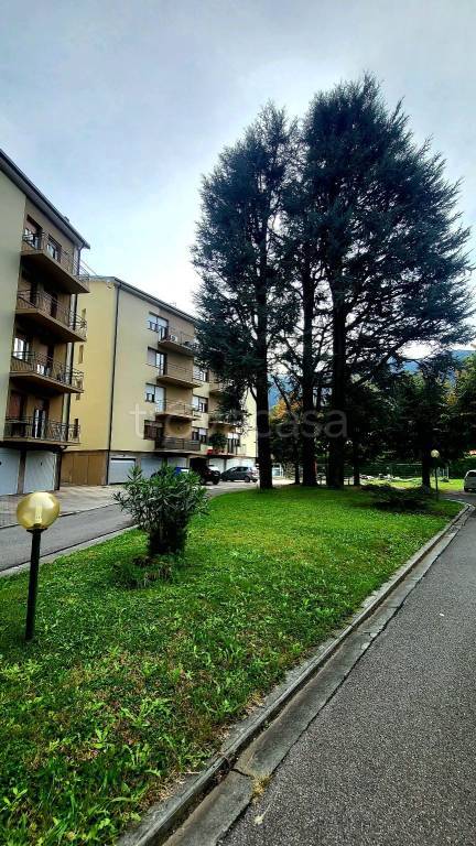 Appartamento in in vendita da privato a Zogno via Antonio Locatelli, 33