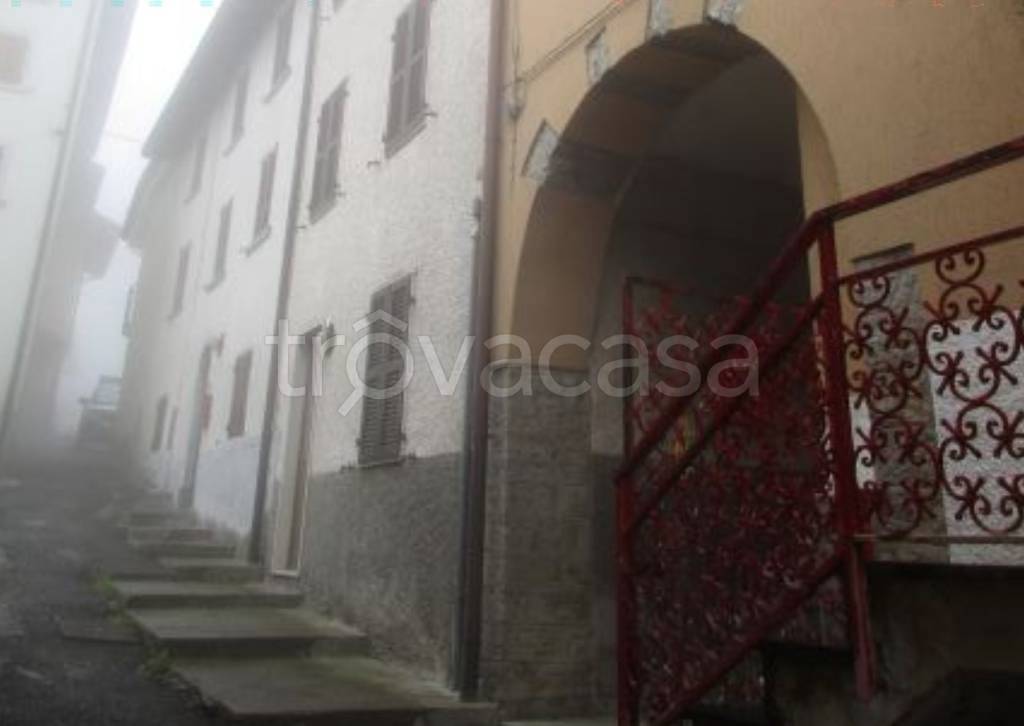 Casa Indipendente all'asta a Costa Valle Imagna via Giuseppe Brumana, 10