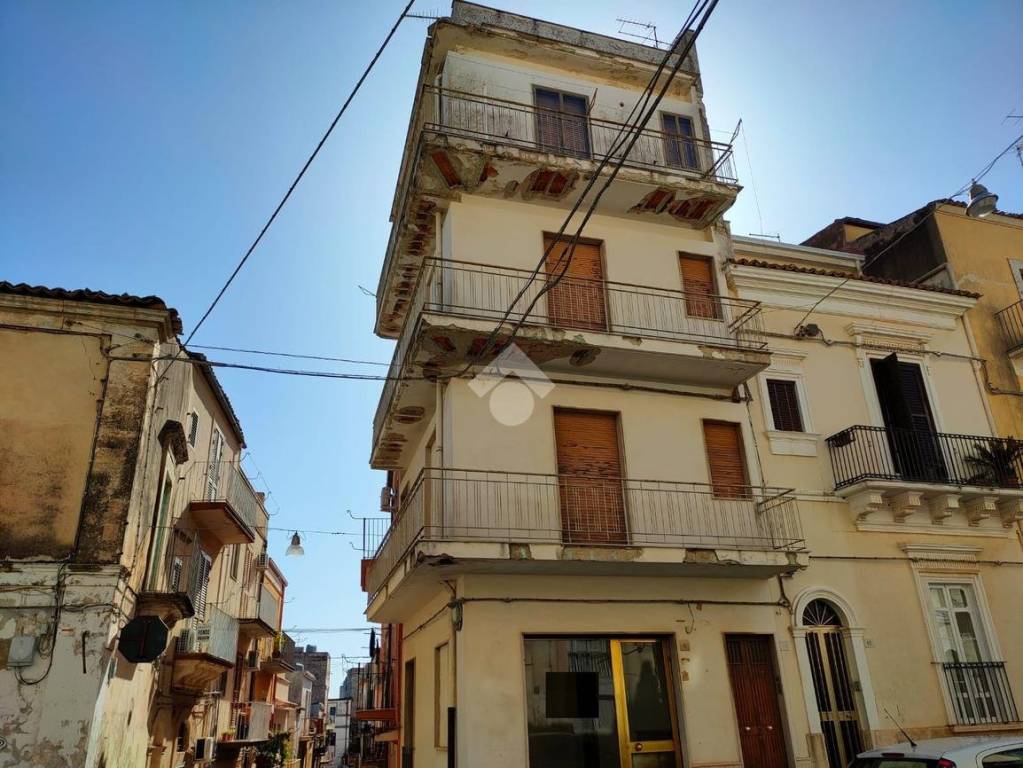 immagine annuncio 1 di 12