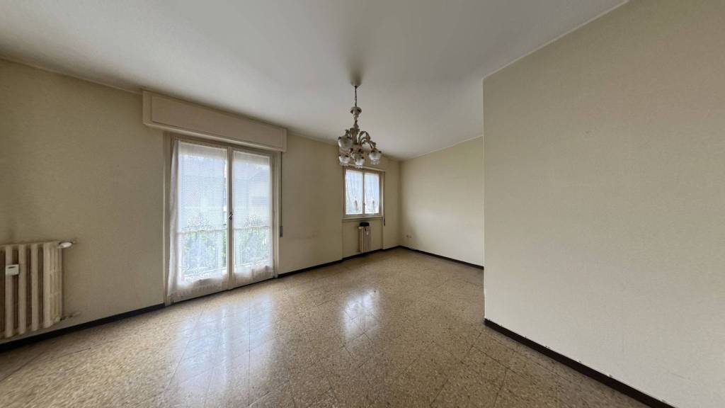 Appartamento in vendita a Lodi viale Calabria, 18