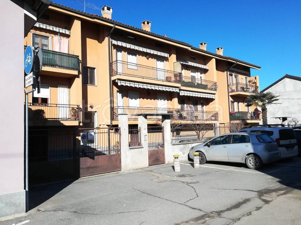 Appartamento in vendita a Castagnole Piemonte via Vittorio Veneto, 4