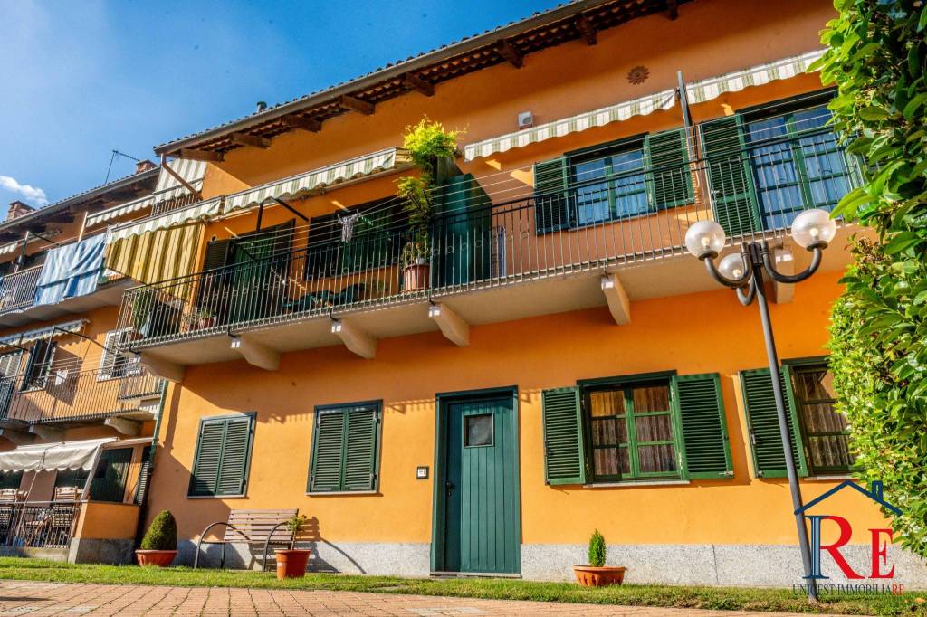 Villa a Schiera in vendita a Carmagnola via San Giovanni Bosco, 5