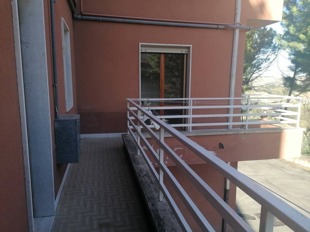 Appartamento in vendita a San Paolo di Jesi piazza Domenico Ricci, 12