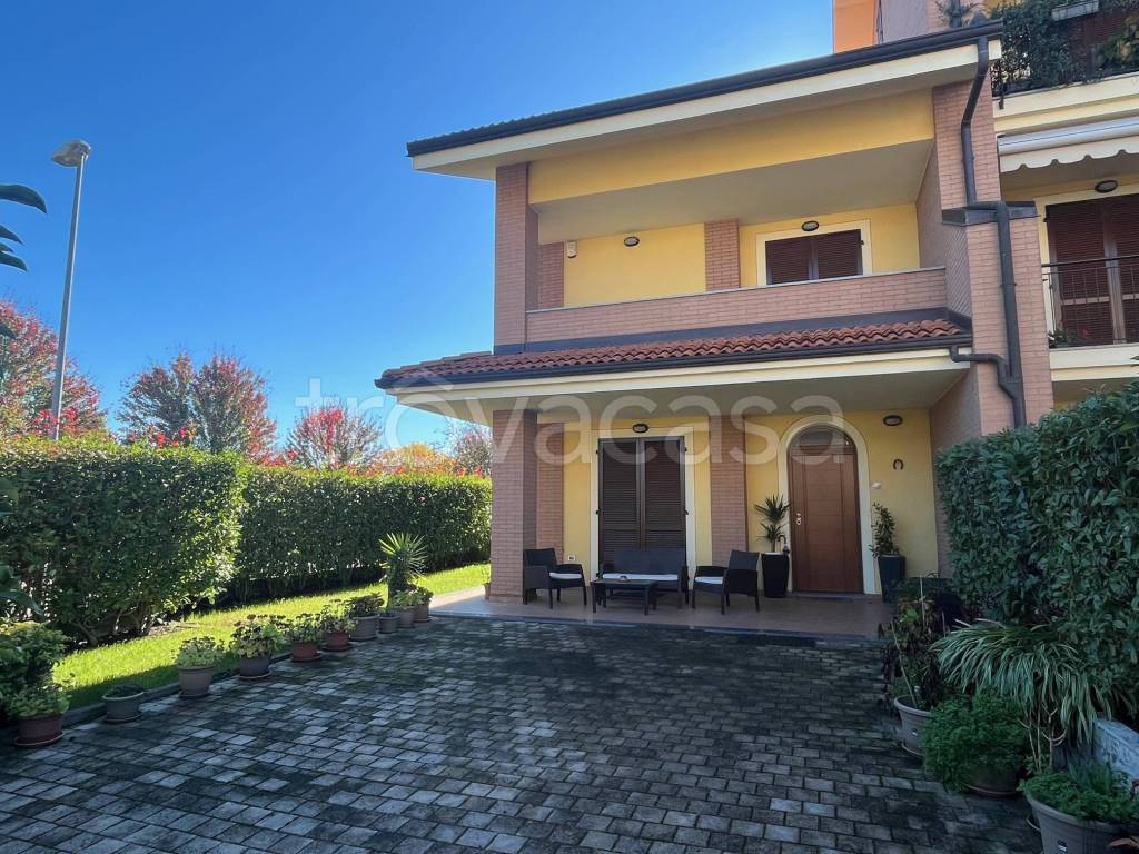 Villa in vendita a Carmagnola via della Libertà, 39
