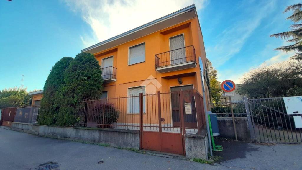 Villa in vendita a Senago via Monte Grappa, 6
