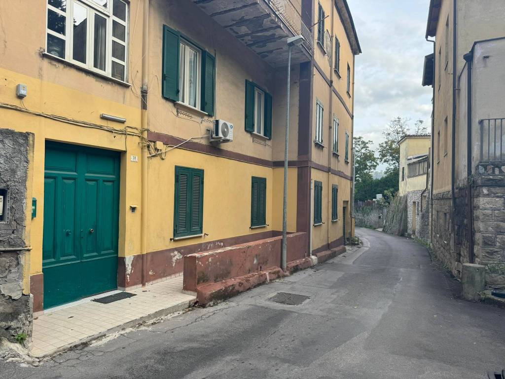 Appartamento in vendita a Pagani via Amalfitana, 30