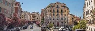 Appartamento in vendita a Roma via Nicola Martelli, 3