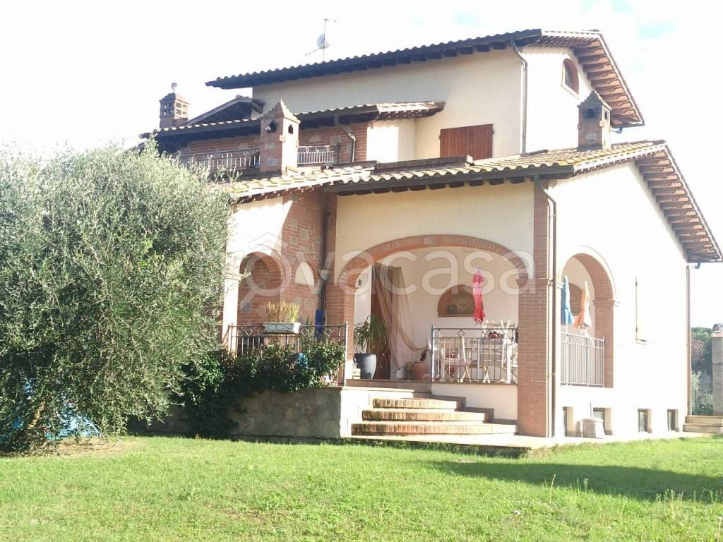 Villa in vendita a Castiglione del Lago località Vitellino