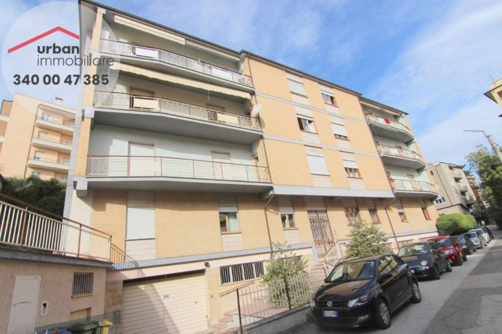 Appartamento in vendita a L'Aquila via Teramo, 43