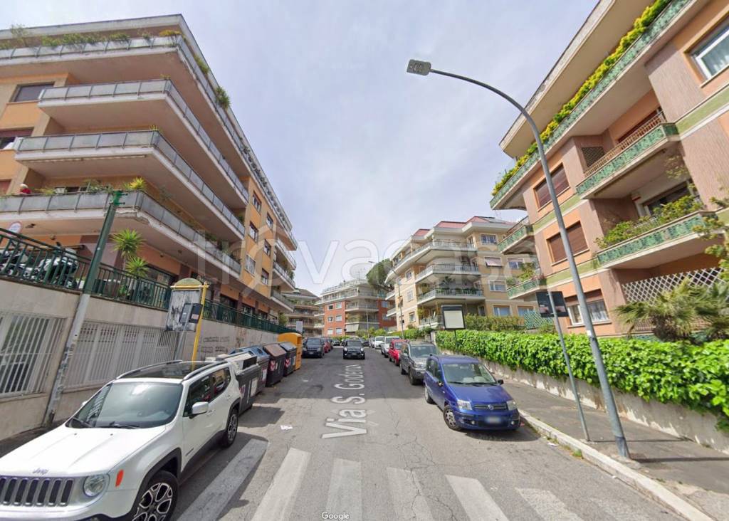 Appartamento in affitto a Roma via San Godenzo