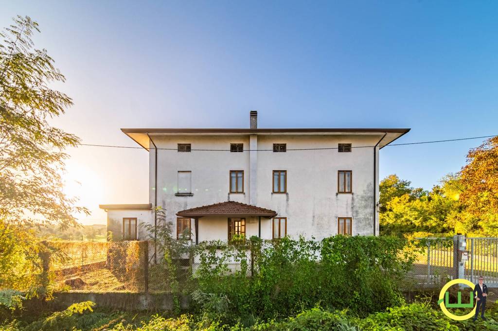Villa in vendita a San Vito al Tagliamento ss13
