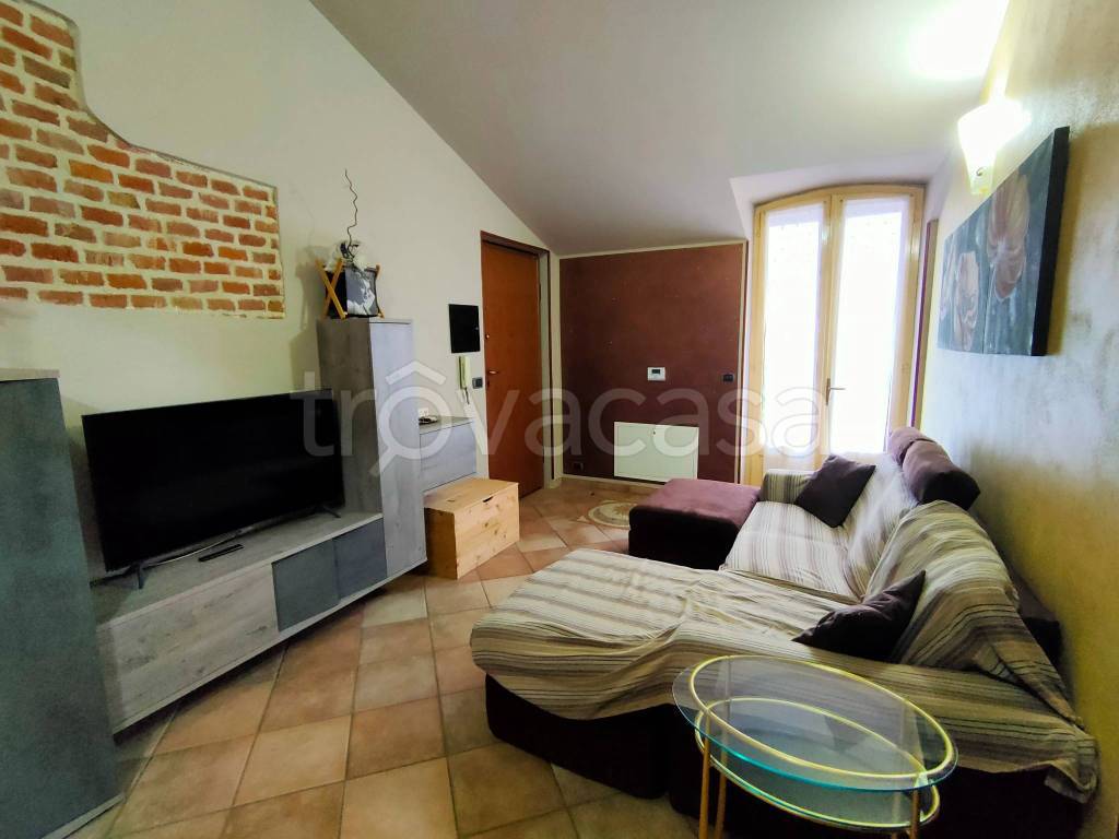 Appartamento in vendita a Castello di Annone