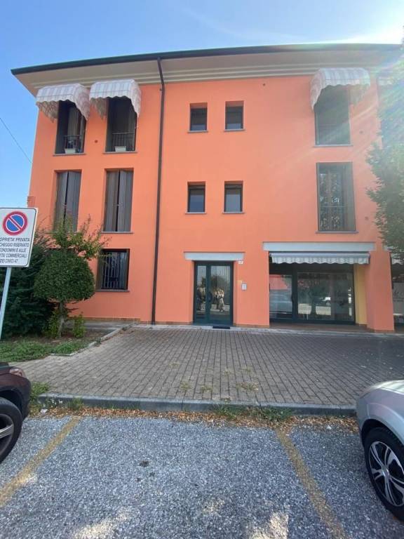 Appartamento in in vendita da privato a Gadesco-Pieve Delmona via Cesare Battisti, 47