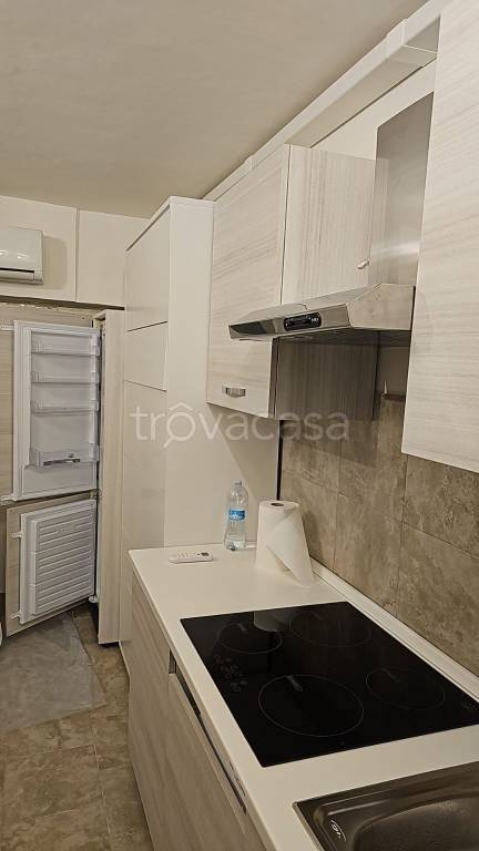 Appartamento in in vendita da privato a Roma via Gradoli, 96