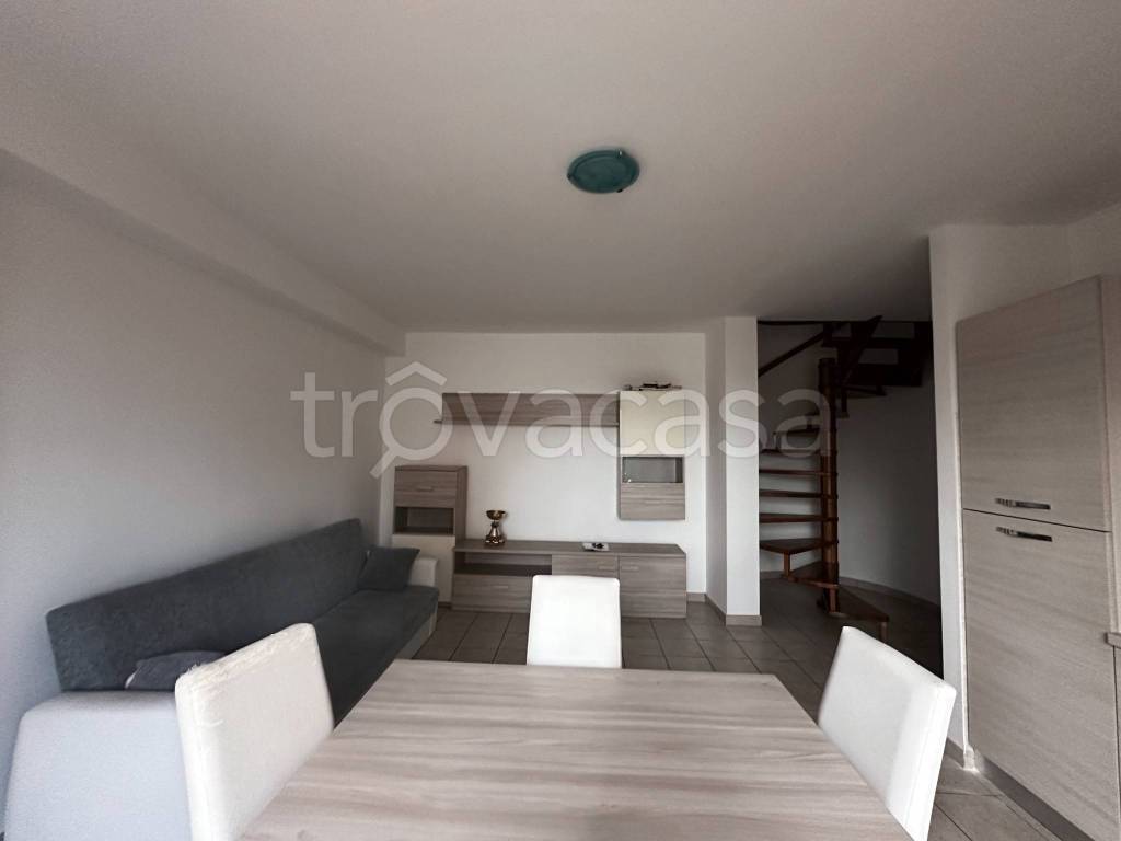 Appartamento in in affitto da privato a Sant'Omero via Capo di Fuori, 35