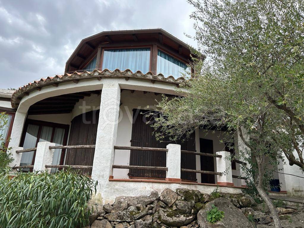Villa in vendita a Olbia strada Punta Lada