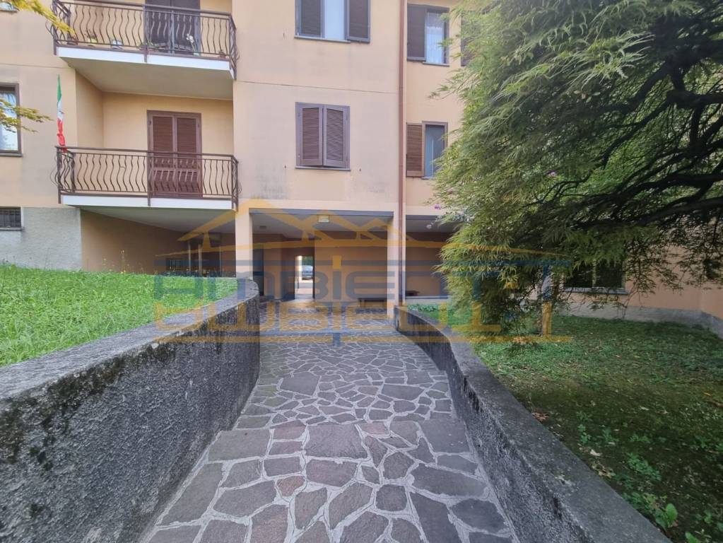 Appartamento in vendita a Brivio via San Simpliciano