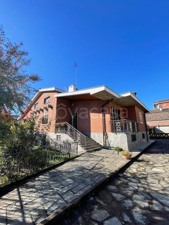 Villa in vendita a Nichelino via Giuseppe Berruti, 3