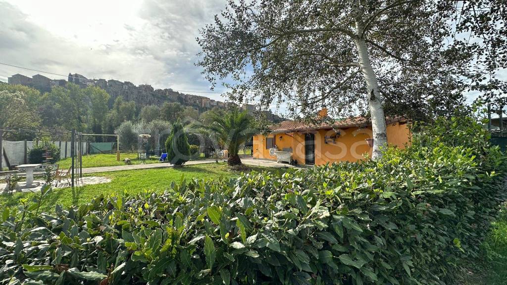 Villa in vendita a Orte via Acqua Acetosa
