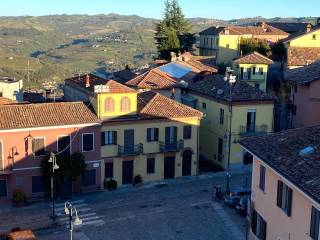 Appartamento in vendita ad alba corso langhe, 35/a