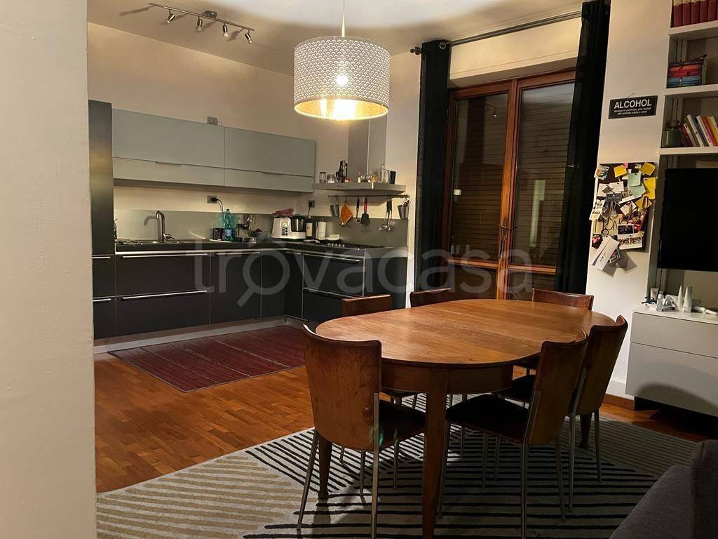 Appartamento in in affitto da privato a Milano viale Carlo Troya, 22