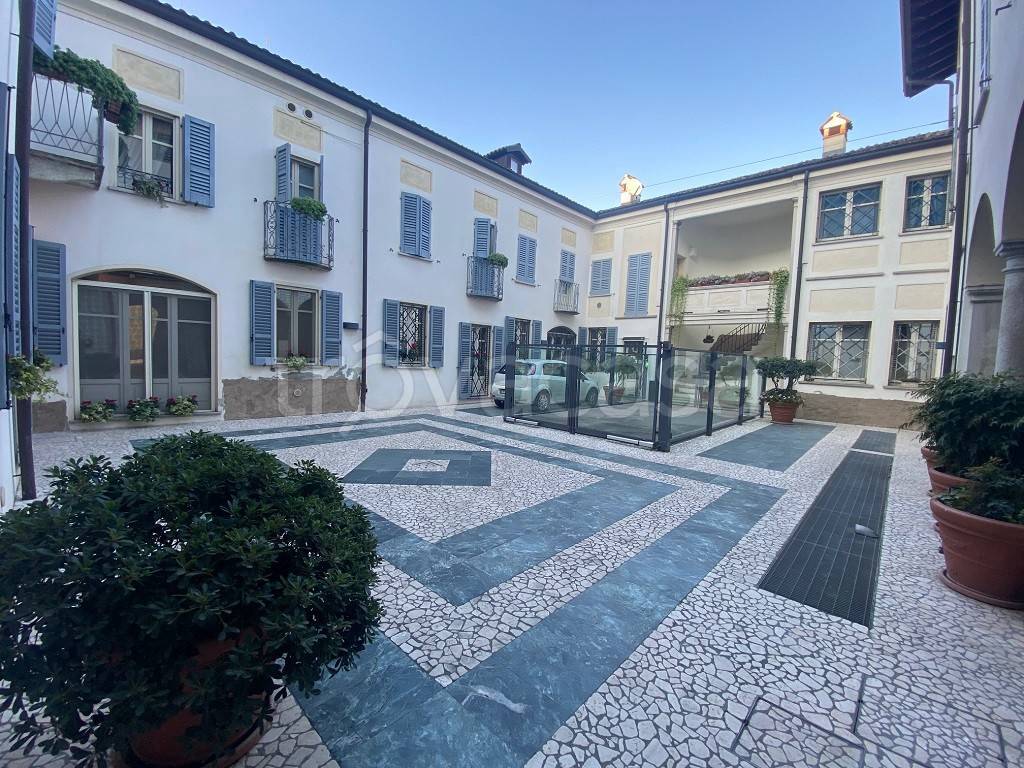 Appartamento in vendita a Lodi via Legnano