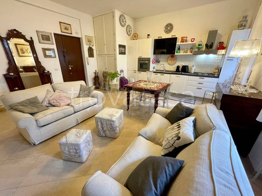 Appartamento in in vendita da privato a Roma via Seneca, 37