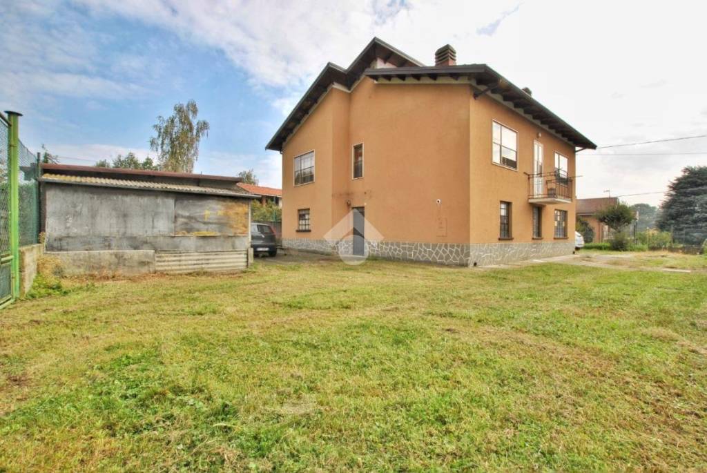 Villa in vendita a Moncrivello via Maglione, 25