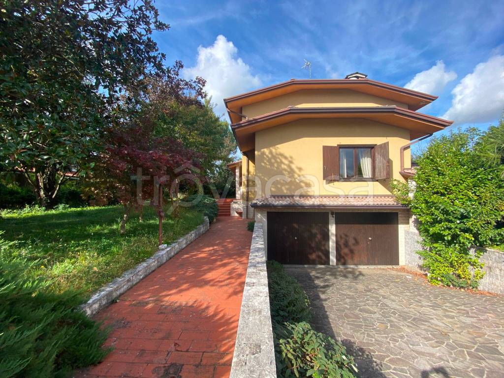 Villa in vendita a Farra d'Isonzo via Montisel, 12