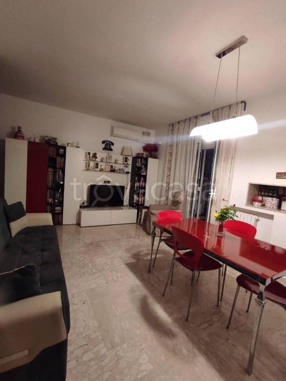 Appartamento in in vendita da privato a Triggiano via Rocco di Cillo, 15