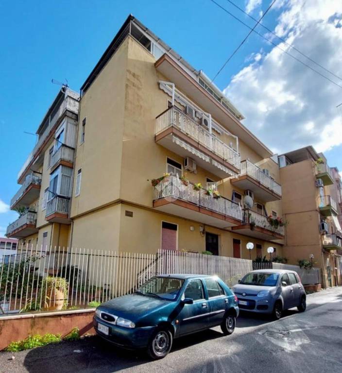 Appartamento in vendita a Palermo via Esiodo, 7