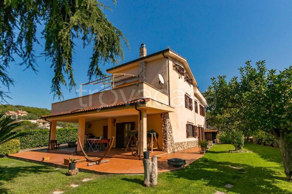 Villa in vendita a Guidonia Montecelio vocabolo Campetella