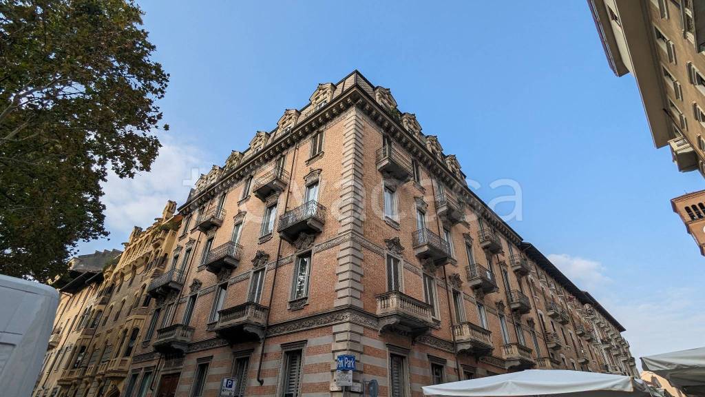 Appartamento in vendita a Torino corso Galileo Ferraris, 82