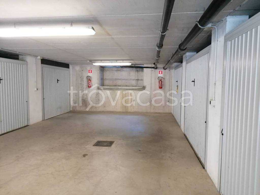 Garage in vendita a Rovigo via bramante