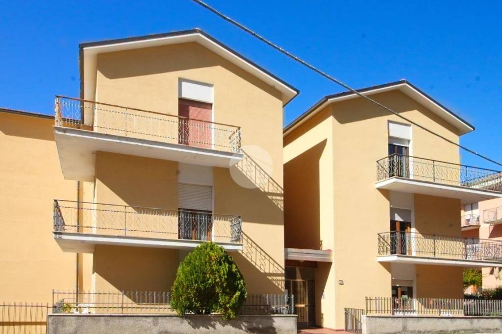Appartamento in vendita a L'Aquila viale Aldo Moro, 29