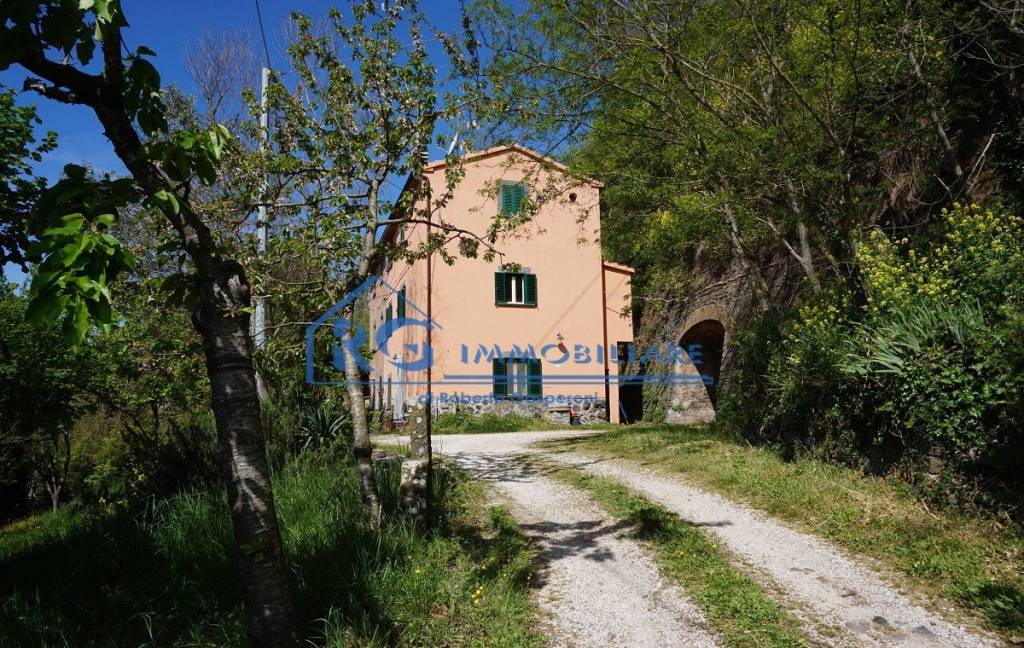 Casale in vendita a Bagnoregio località Ponzano