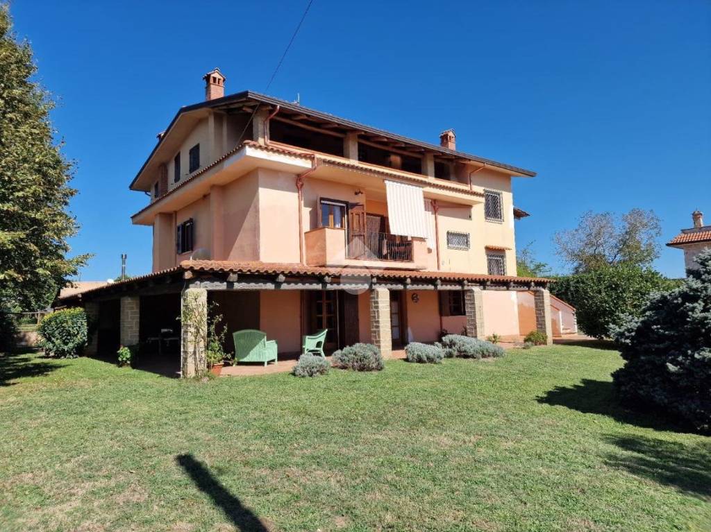 Villa in vendita a Dugenta via Cavacone, 12