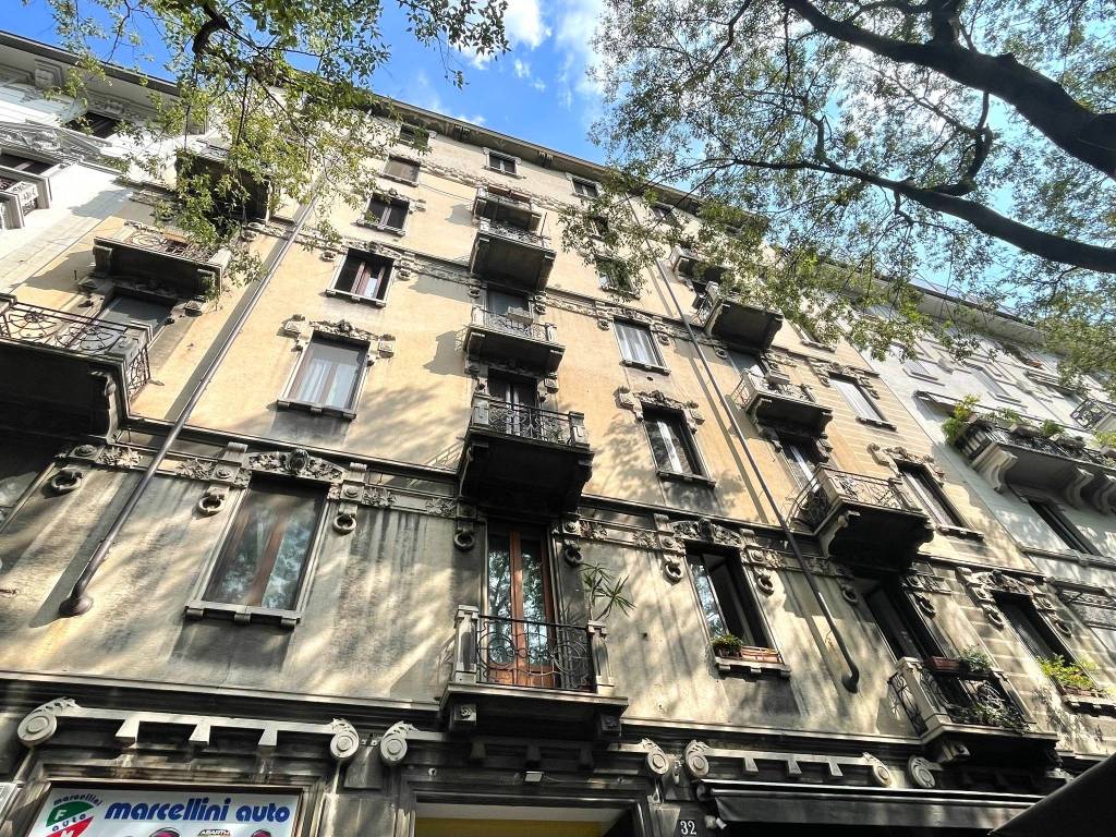 Appartamento in vendita a Milano via Bartolomeo Eustachi, 32