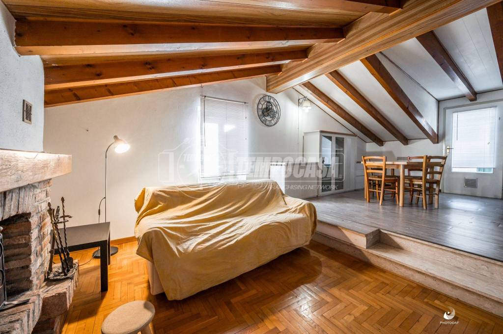 Appartamento in vendita a Scandiano via del Borgo 29
