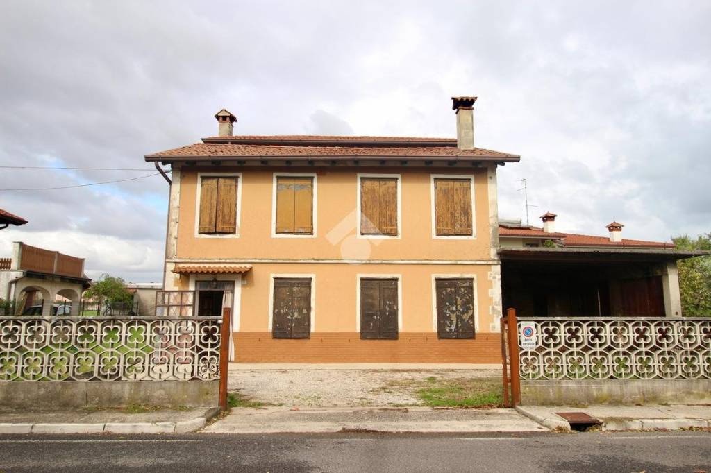 Casa Indipendente in vendita a Fiumicello Villa Vicentina via Pietro Blaserna, 31