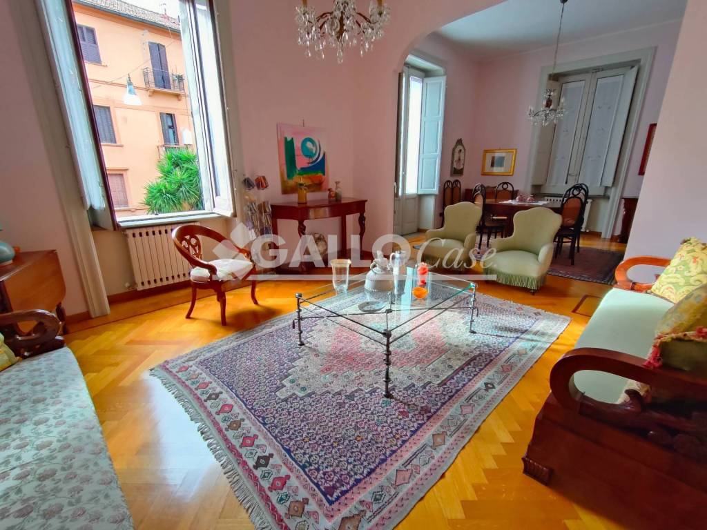 Appartamento in vendita a Cosenza via Monte San Michele (Via Piave)