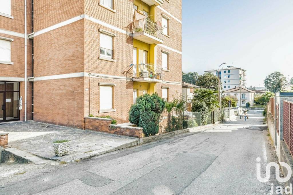 Appartamento in vendita a Castelletto sopra Ticino via monte rosa, 8