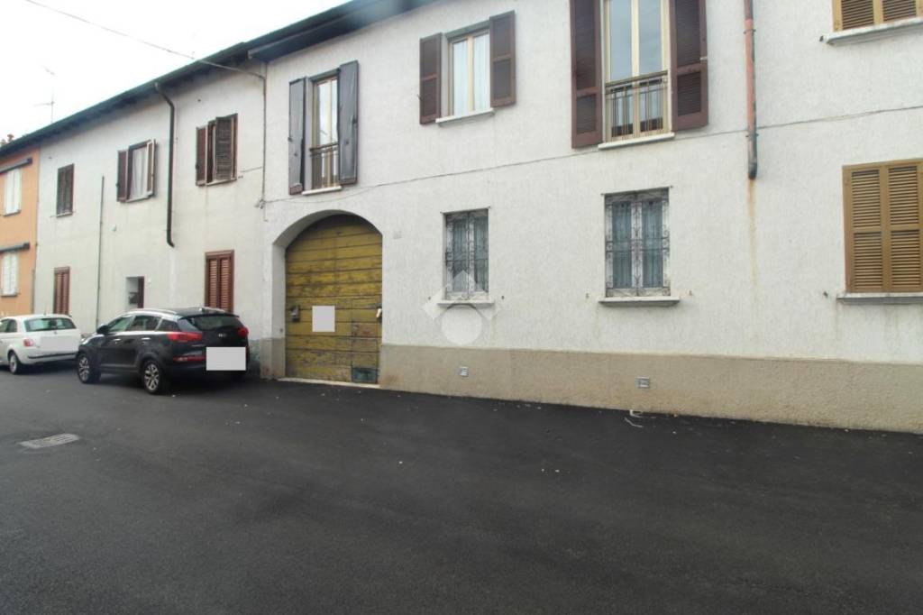 Casa Indipendente in vendita ad Arluno via Risorgimento, 11