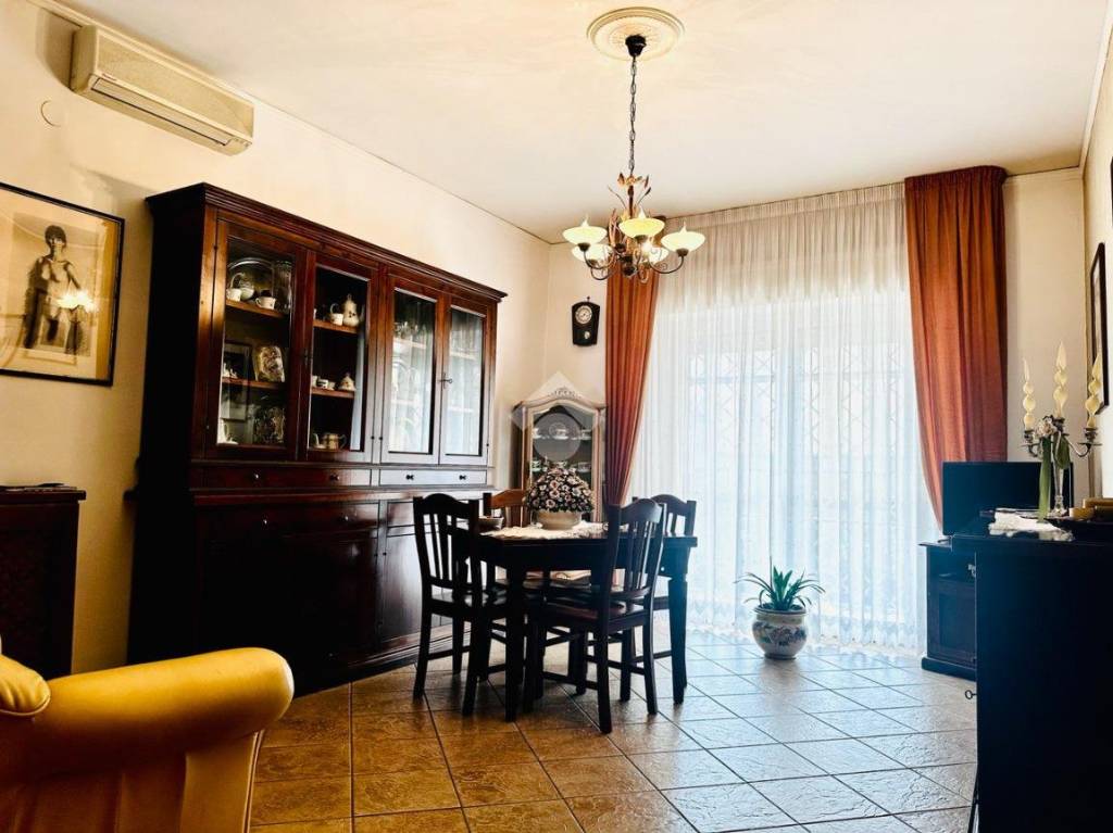 Appartamento in vendita a Villaricca corso Europa, 380