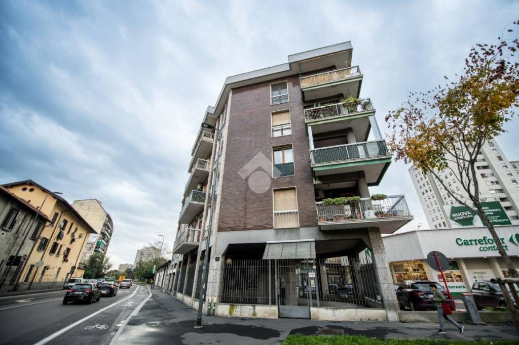 Appartamento in vendita a Milano piazza Angilberto ii, 9