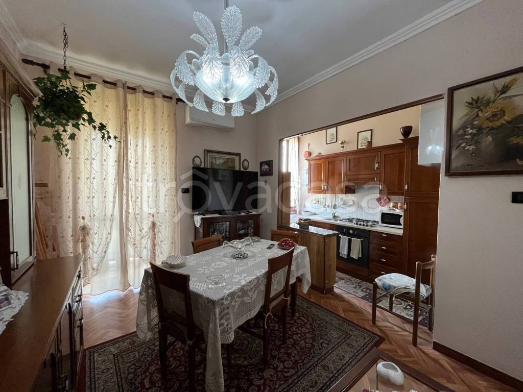 Appartamento in vendita a Settimo Torinese via Solferino, 14